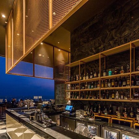 Holiday Inn & Suites Rayong City Centre By Ihg Esterno foto