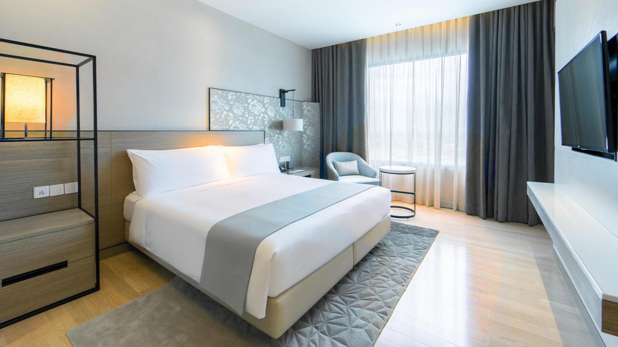 Holiday Inn & Suites Rayong City Centre, An Ihg Hotel Esterno foto