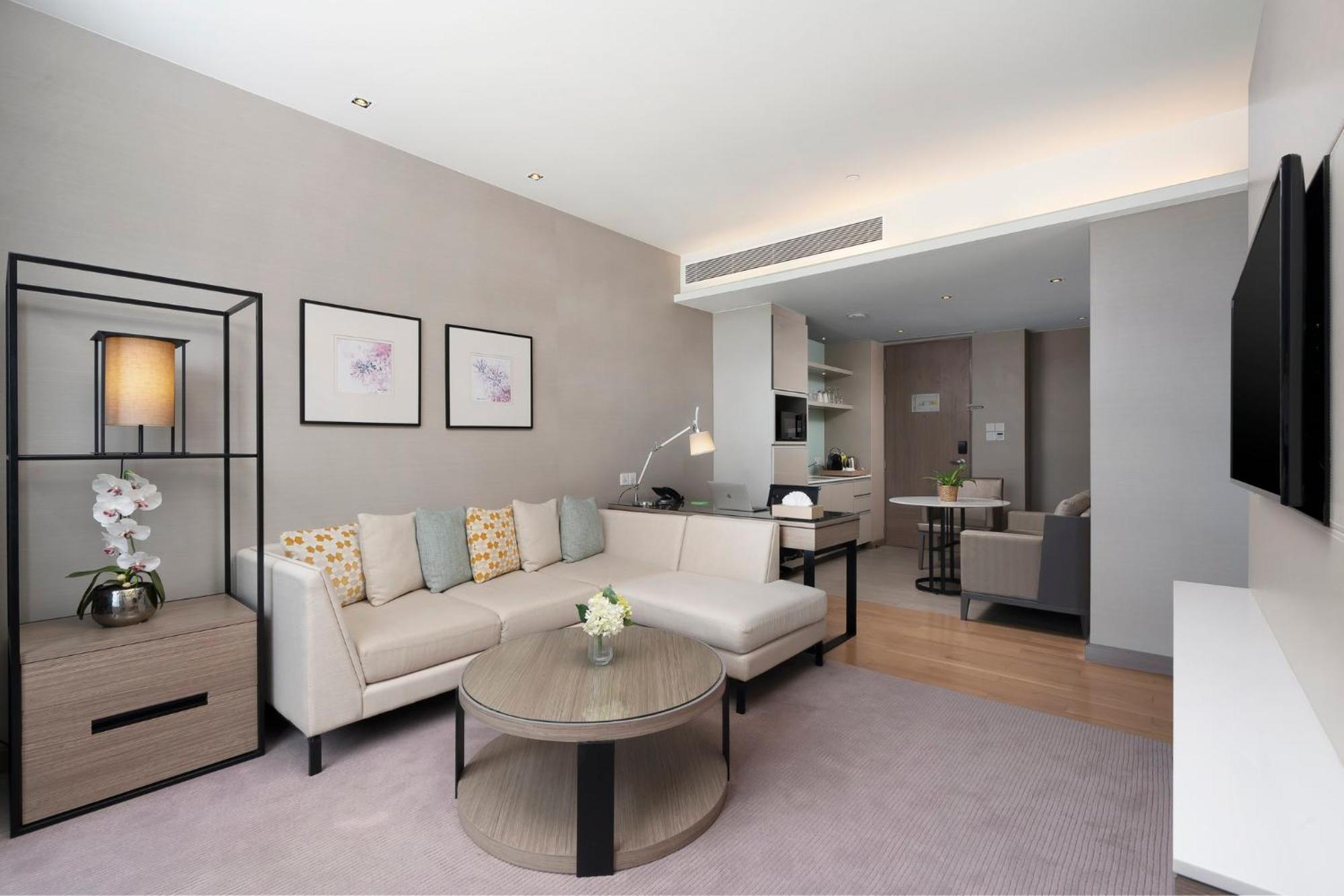 Holiday Inn & Suites Rayong City Centre By Ihg Esterno foto