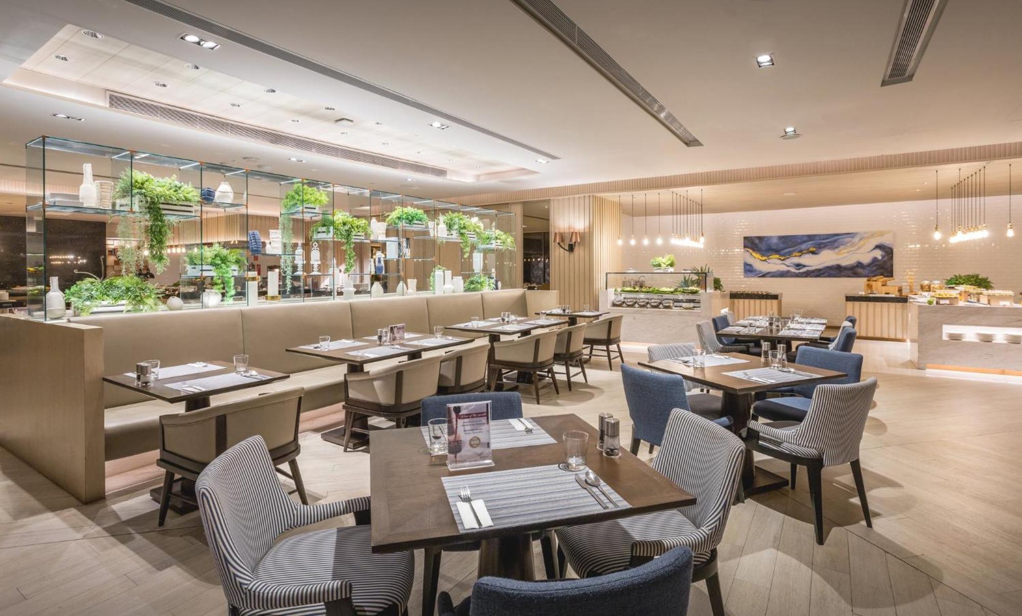 Holiday Inn & Suites Rayong City Centre By Ihg Esterno foto