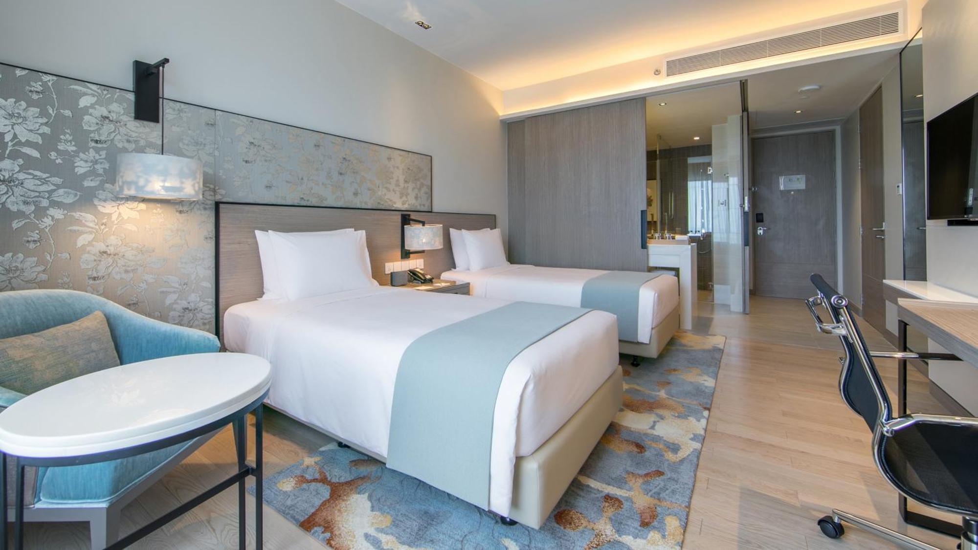 Holiday Inn & Suites Rayong City Centre By Ihg Esterno foto